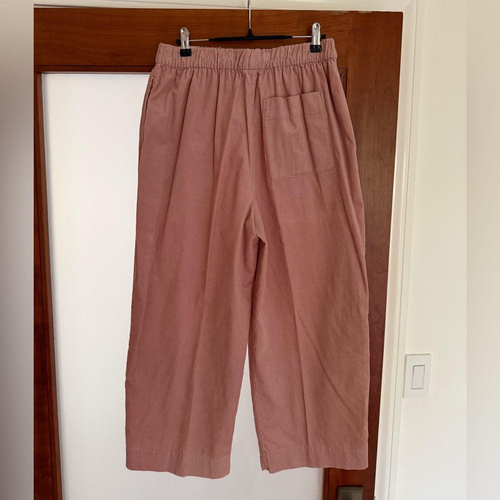 Toast Organic cord barrel leg pants in pink clay - Picture 4 of 6
